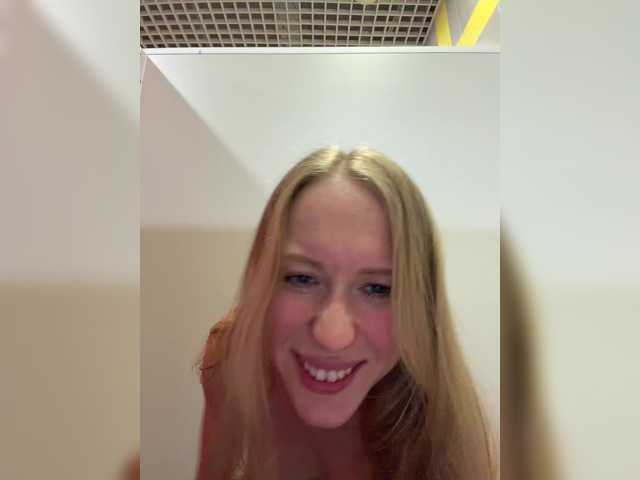 Gratis Live Sexcam mit LiiBaby LiiBaby