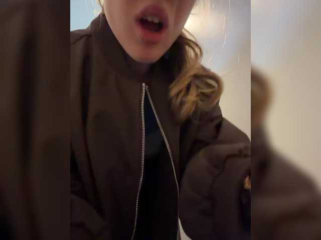 LiiBaby sohbetine git LiiBaby