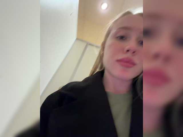 Gratis Live Sexcam mit LiiBaby LiiBaby