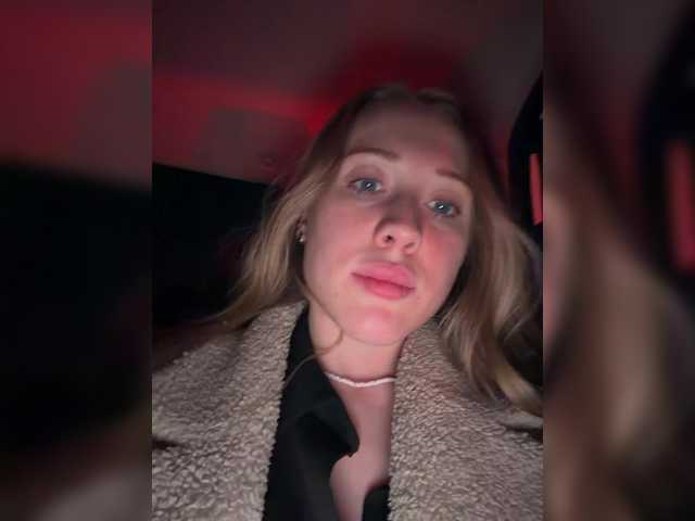 Gratis Live Sexcam mit LiiBaby LiiBaby