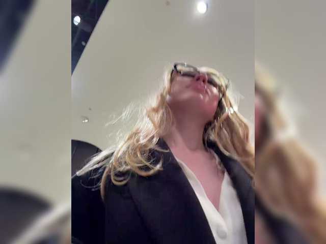 Vai a chattare su LiiBaby LiiBaby