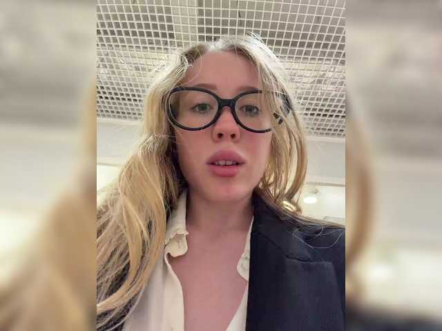 Vai a chattare su LiiBaby LiiBaby