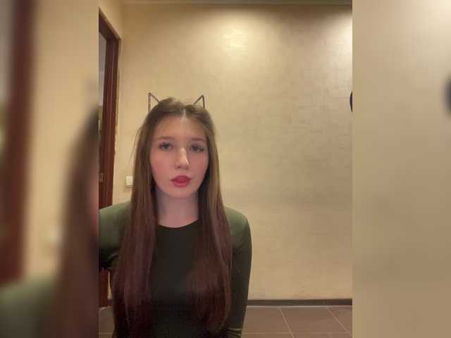 Entrez le videochat erotique avec le
modèle AHAHAC_HAXPEH_B_yHuTa3 AHAHAC_HAXPEH_B_yHuTa3