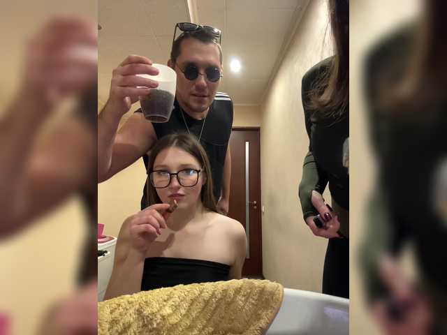 Entra en el chat con el modelo AHAHAC_HAXPEH_B_yHuTa3 AHAHAC_HAXPEH_B_yHuTa3