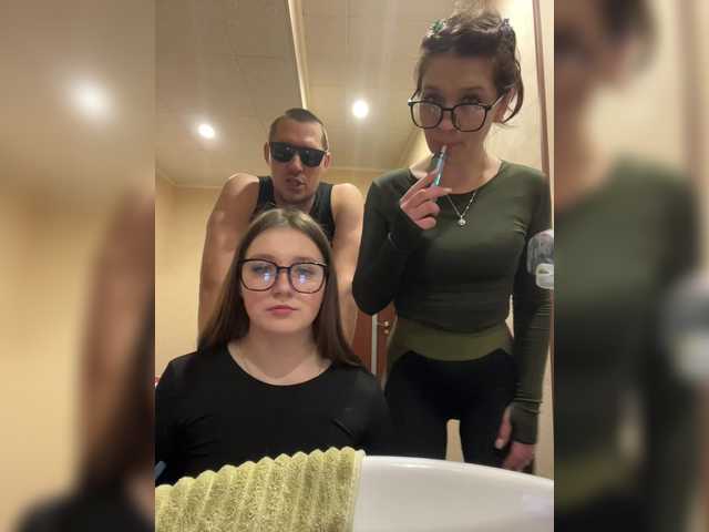 Gratis Live Sexcam mit AHAHAC_HAXPEH_B_yHuTa3 AHAHAC_HAXPEH_B_yHuTa3