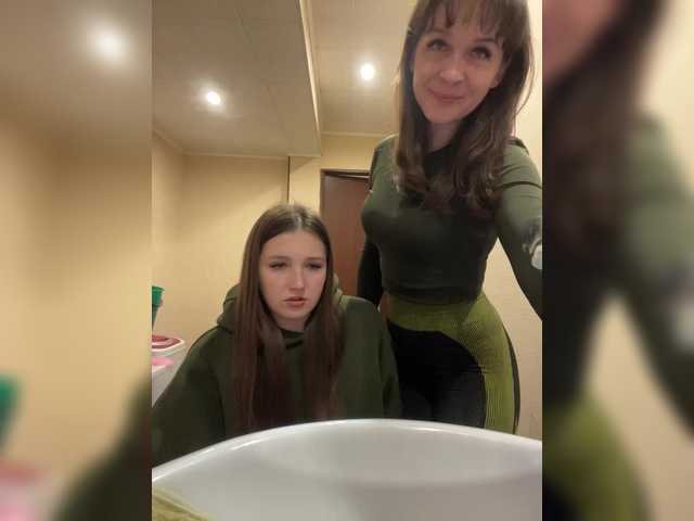 Gratis Live Sexcam mit AHAHAC_HAXPEH_B_yHuTa3 AHAHAC_HAXPEH_B_yHuTa3