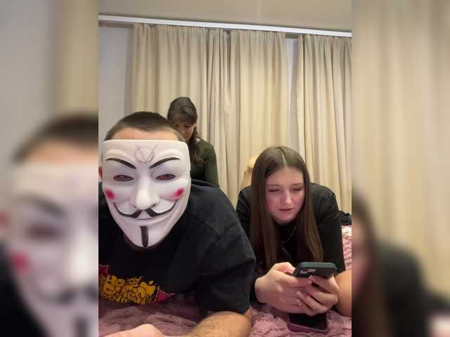 Entra en el chat con el modelo AHAHAC_HAXPEH_B_yHuTa3 AHAHAC_HAXPEH_B_yHuTa3