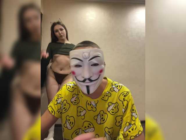 Entrez le videochat erotique avec le
modèle AHAHAC_HAXPEH_B_yHuTa3 AHAHAC_HAXPEH_B_yHuTa3