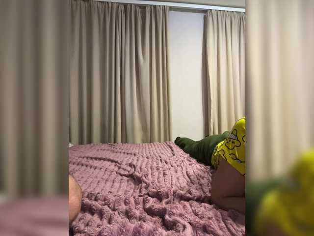 Entrez le videochat erotique avec le
modèle AHAHAC_HAXPEH_B_yHuTa3 AHAHAC_HAXPEH_B_yHuTa3