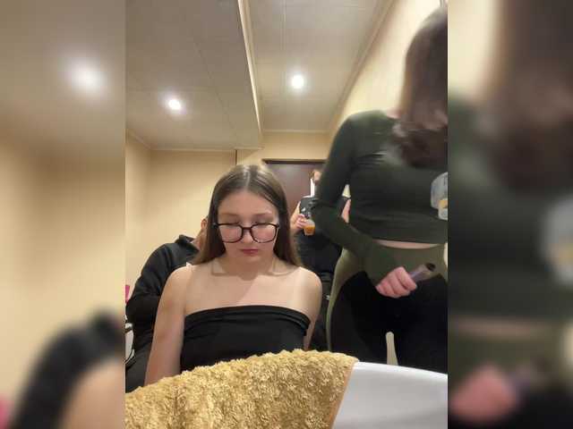 Gratis Live Sexcam mit AHAHAC_HAXPEH_B_yHuTa3 AHAHAC_HAXPEH_B_yHuTa3