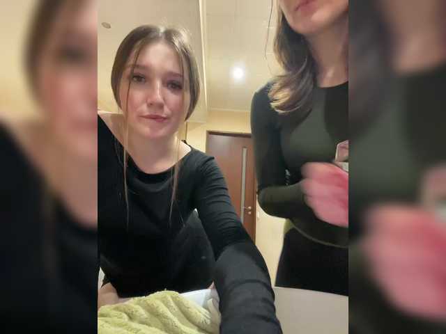 Entrez le videochat erotique avec le
modèle AHAHAC_HAXPEH_B_yHuTa3 AHAHAC_HAXPEH_B_yHuTa3