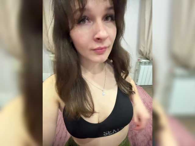 Entrez le videochat erotique avec le
modèle AHAHAC_HAXPEH_B_yHuTa3 AHAHAC_HAXPEH_B_yHuTa3