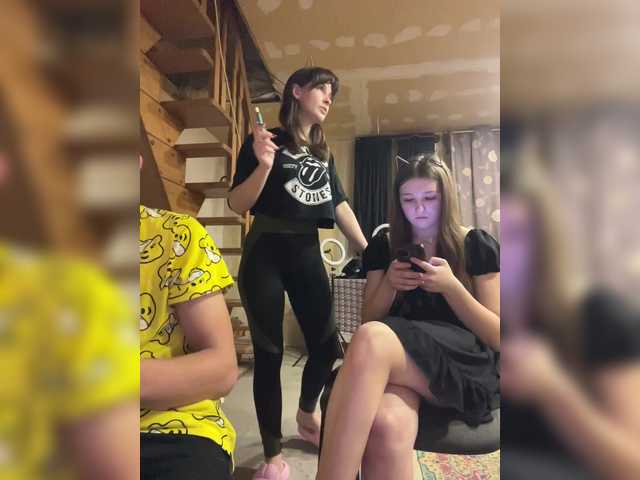 Vai a chattare su Okopo4ok_HA_ToJl4oK Okopo4ok_HA_ToJl4oK