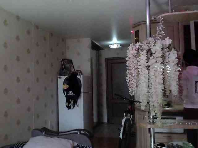 Yrriel_Autist webcam