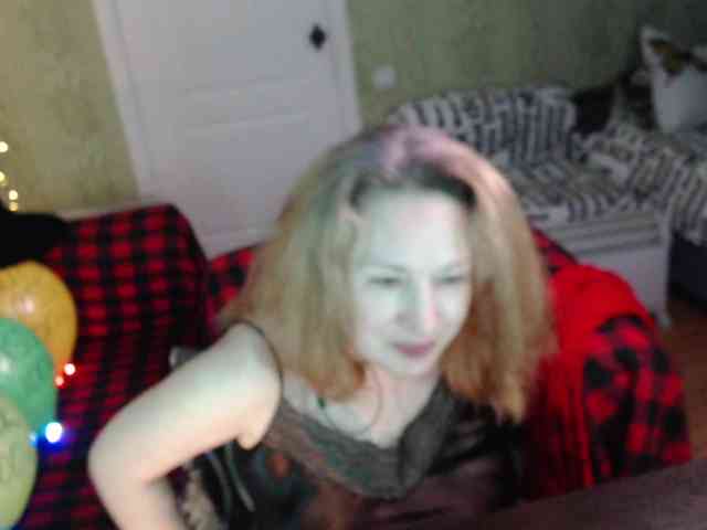 MeganIris webcam