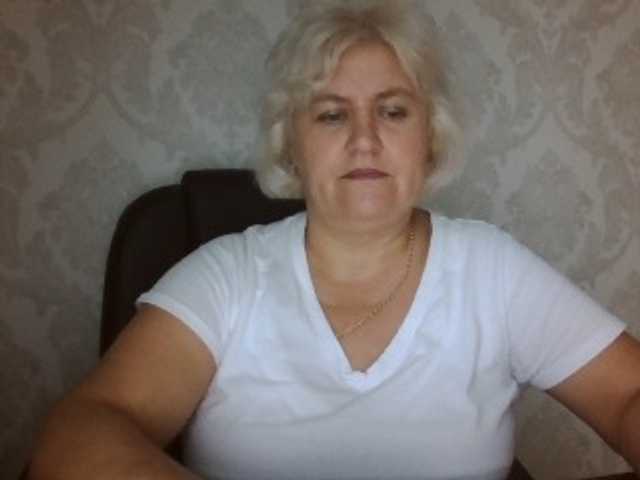 AngelaFamez webcam