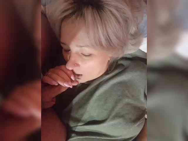 Andrei2409199 webcam