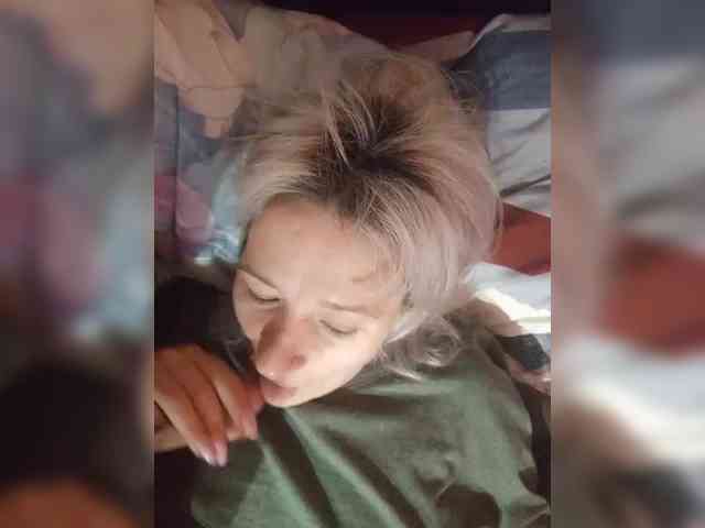 Andrei2409199 webcam