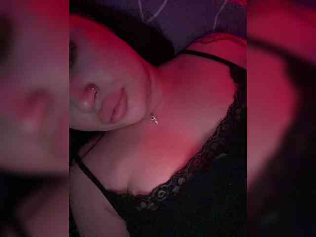 suchka-black- webcam