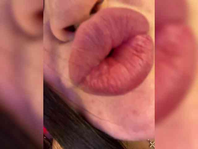 suchka-black- webcam