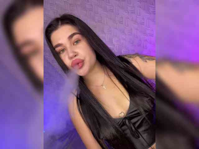 suchka-black- webcam