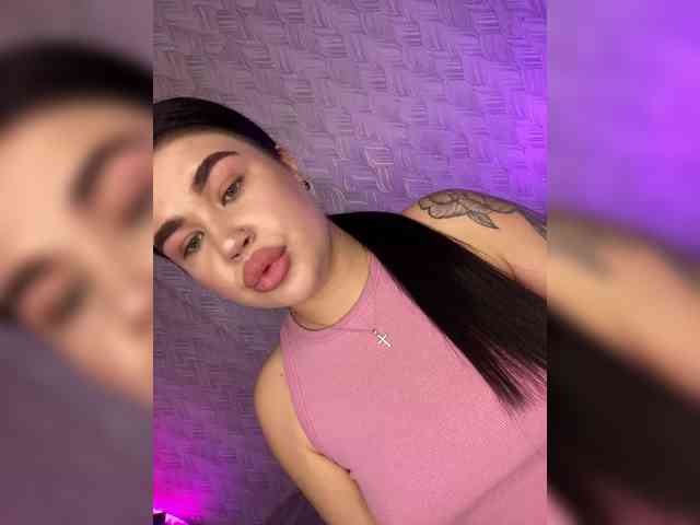 suchka-black- webcam