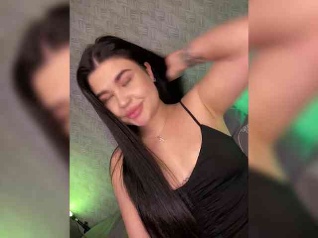 suchka-black- webcam