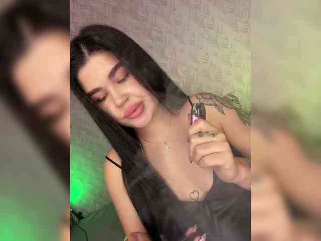 suchka-black- webcam