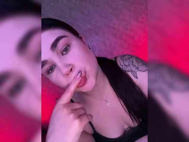 suchka-black- webcam