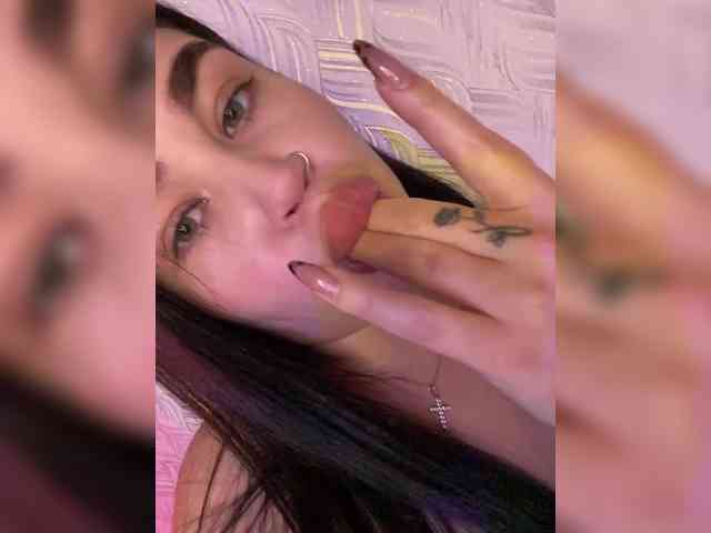suchka-black- webcam