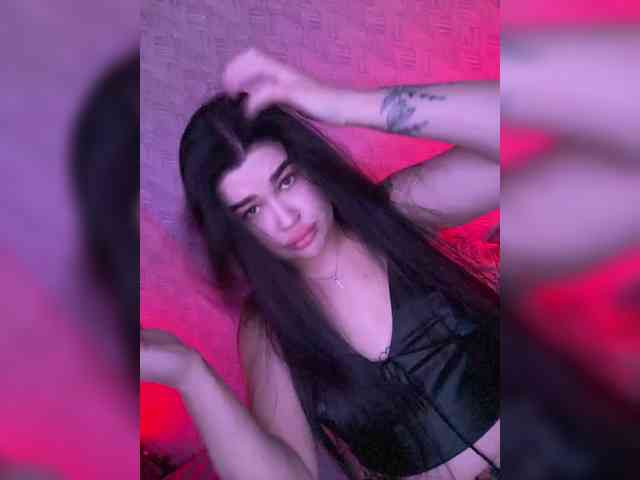 suchka-black- webcam