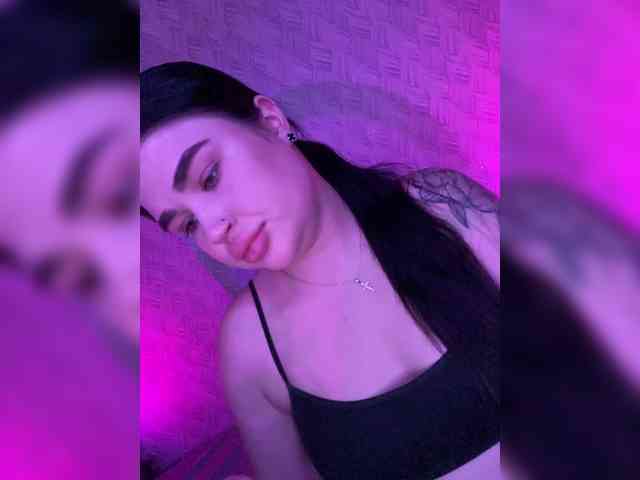 suchka-black- webcam