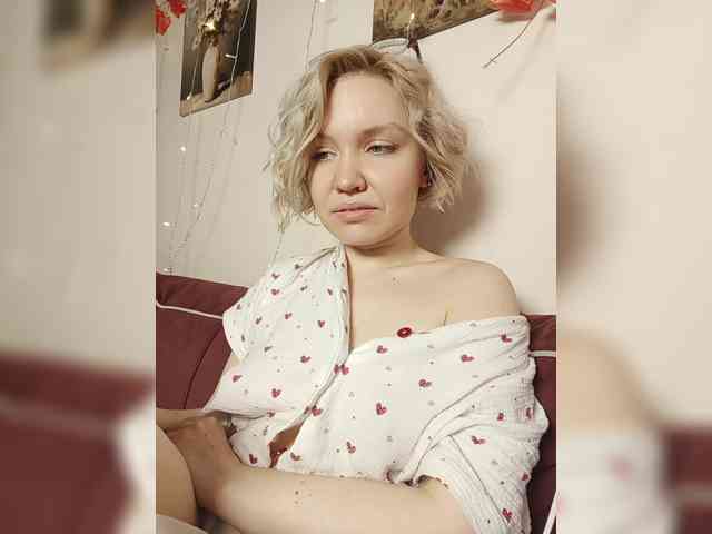 LadyAnny webcam