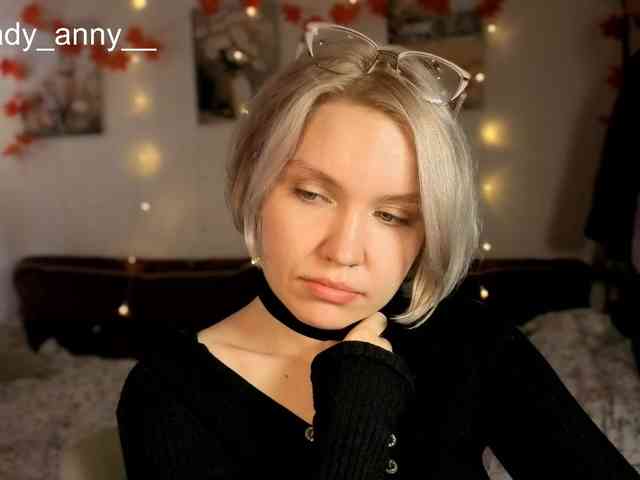 LadyAnny webcam