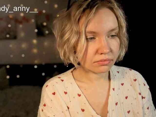 LadyAnny webcam