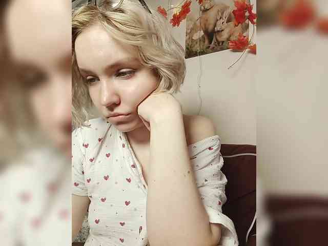 LadyAnny webcam