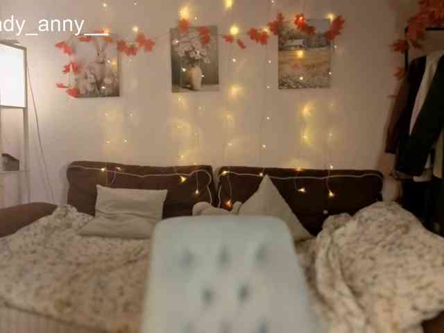 LadyAnny webcam