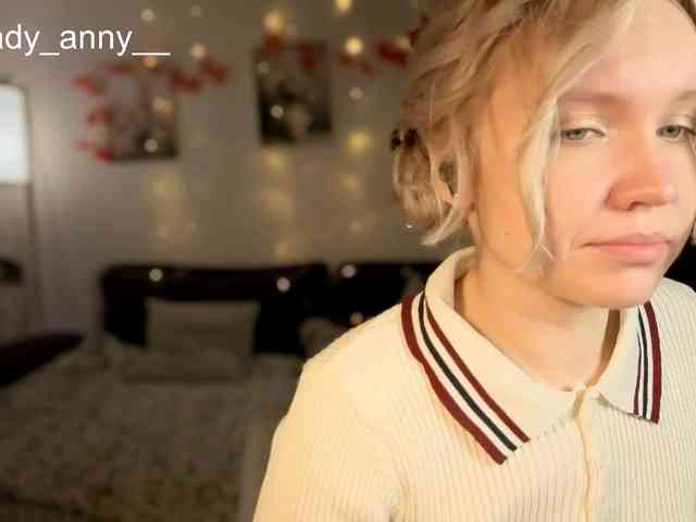 LadyAnny webcam