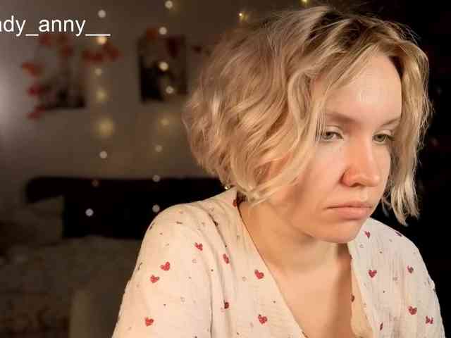 LadyAnny webcam