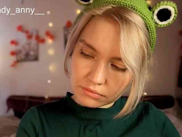 LadyAnny webcam
