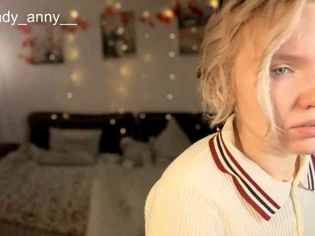 LadyAnny webcam