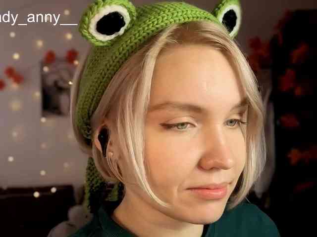 LadyAnny webcam