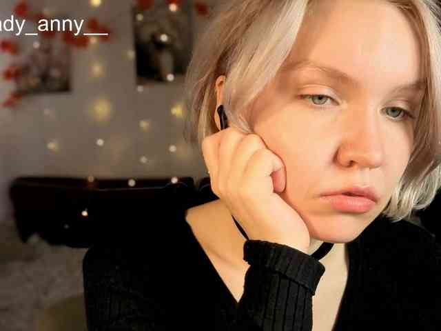 LadyAnny webcam
