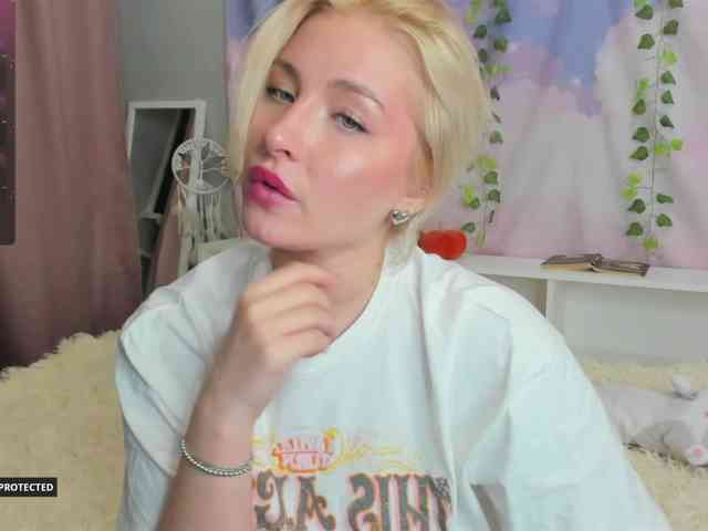 ghostgirl1 webcam