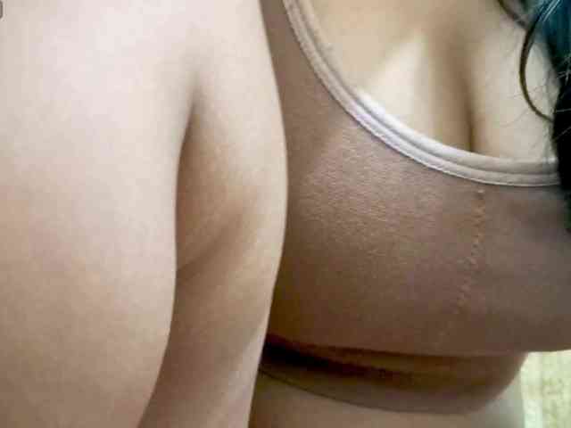 Nidhilove webcam