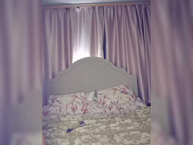 Entrez le videochat erotique avec le
modèle Her-Girl Her-Girl