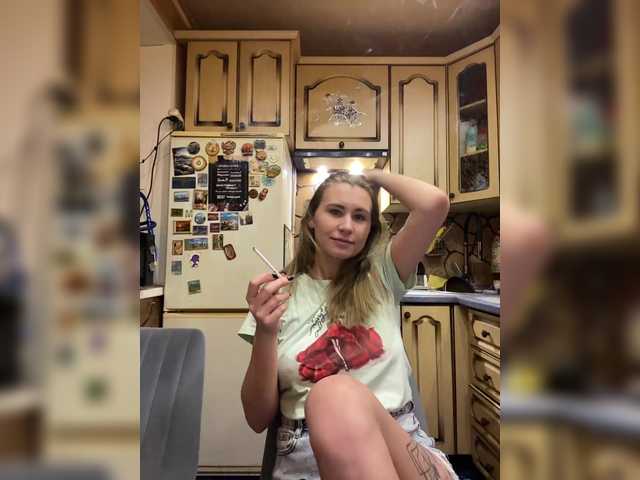 Vai a chattare su _Magic_ _Magic_