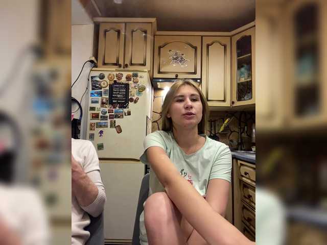 Entra en el chat con el modelo _Magic_ _Magic_