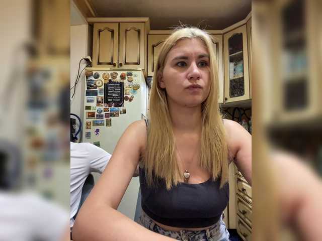 Accedi alla chat con il nickname _Magic_ _Magic_