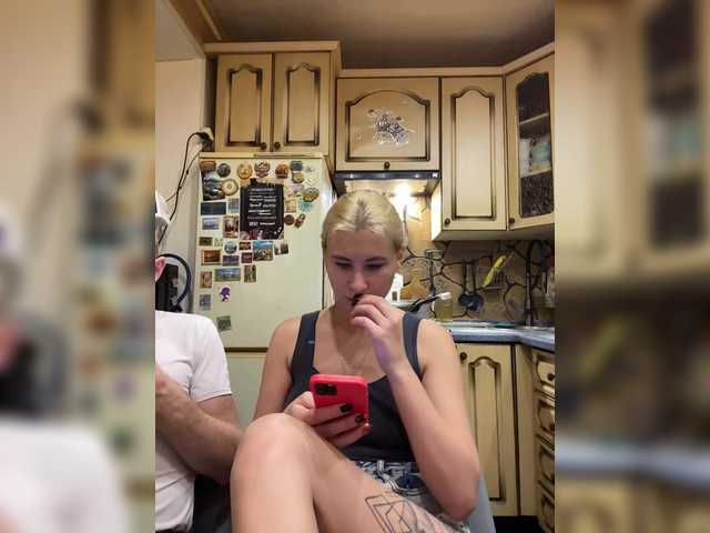 Accedi alla chat con il nickname _Magic_ _Magic_